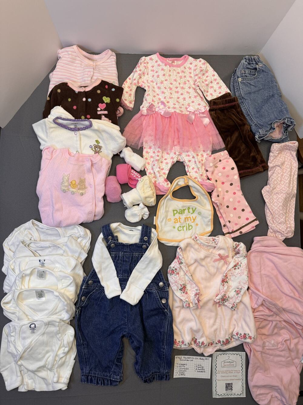 Baby Girl Newborn / 0–3M Fall & Winter 25-Piece Clothing Lot – #462